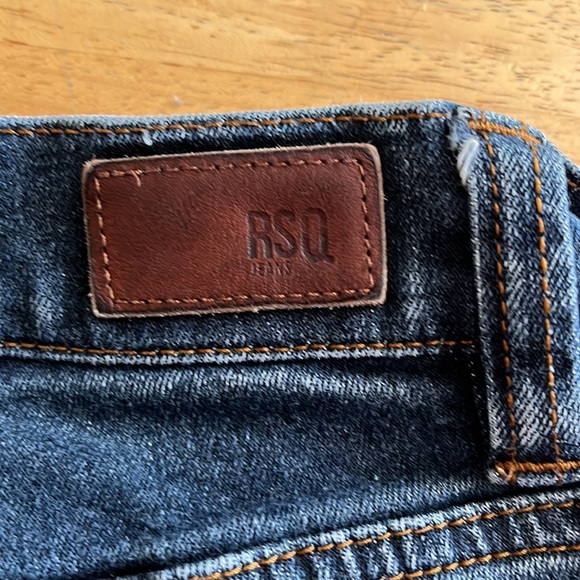 jeans - Picture 3 of 4